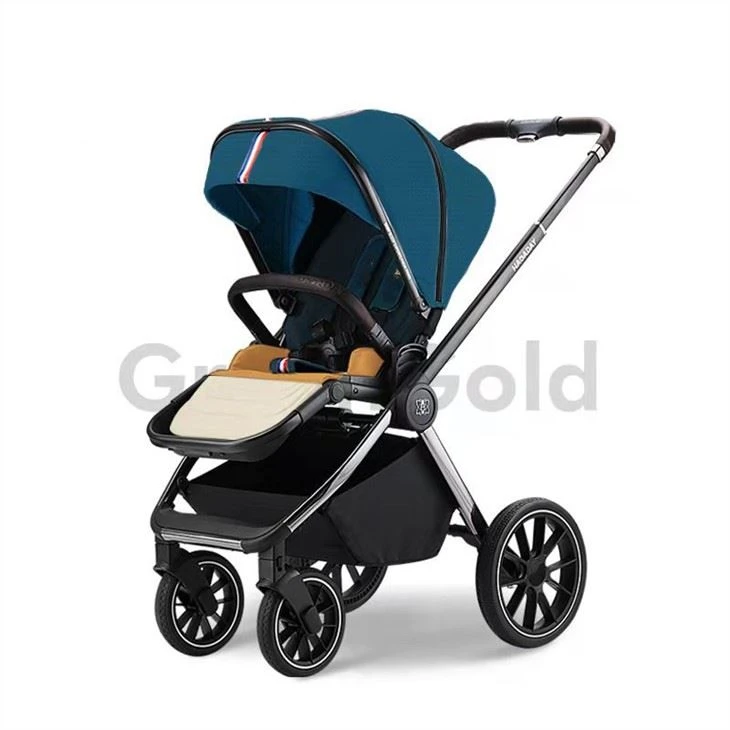 Kereta Bayi Dengan Kursi Mobil